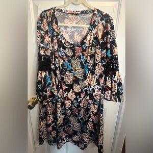 Relativity Black and Red Ruffled Tunic